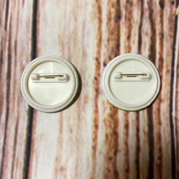 Minecraft pins (variety) - Picture 4 of 4